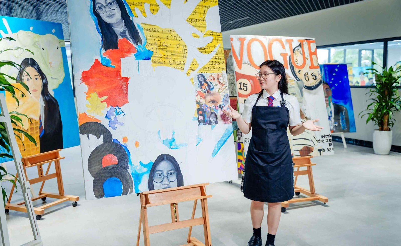 Senior pupil presenting her work in the art studio