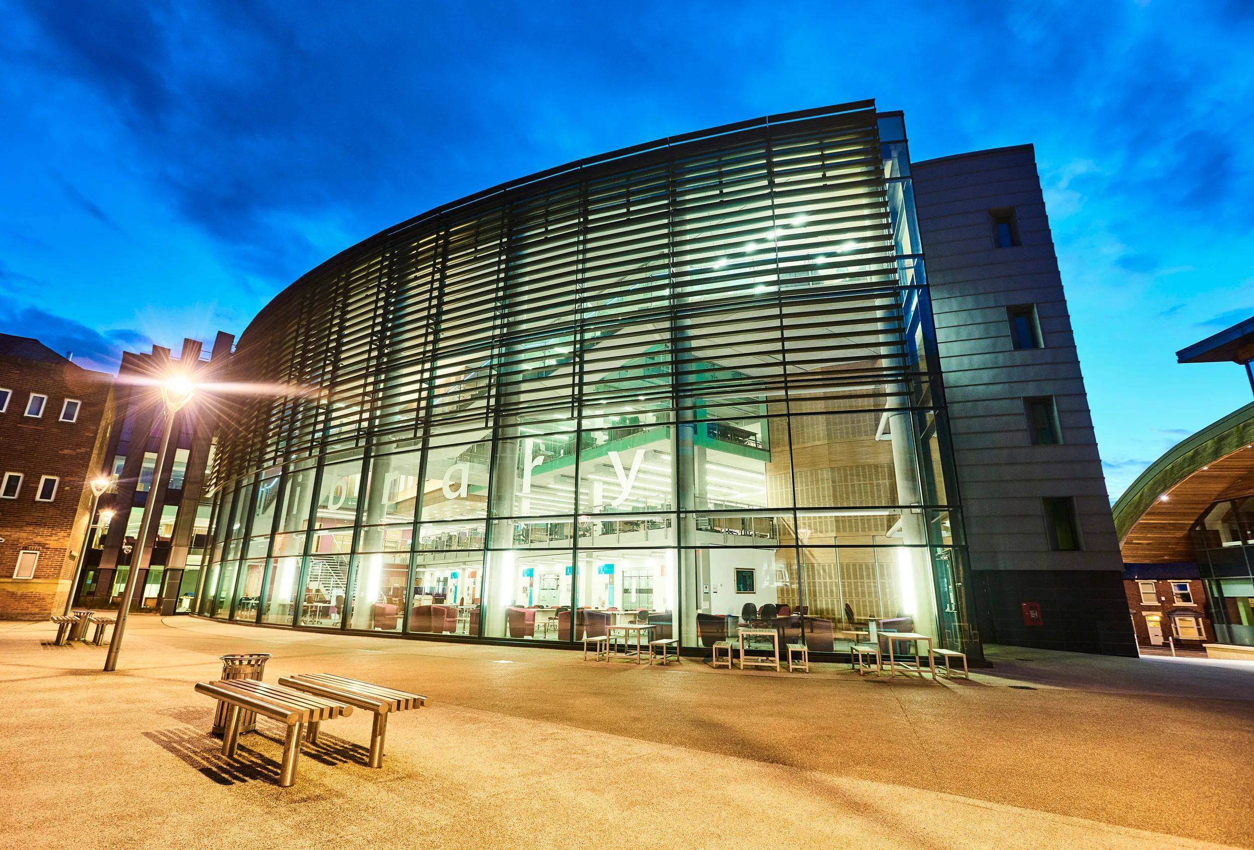 Bill Bryson Library